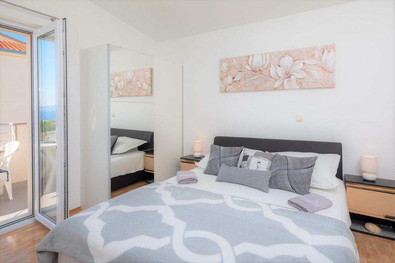 Fba Family Beach Apartments Omis Luaran gambar