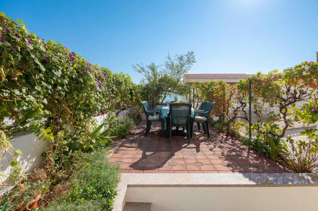 Fba Family Beach Apartments Omis Luaran gambar